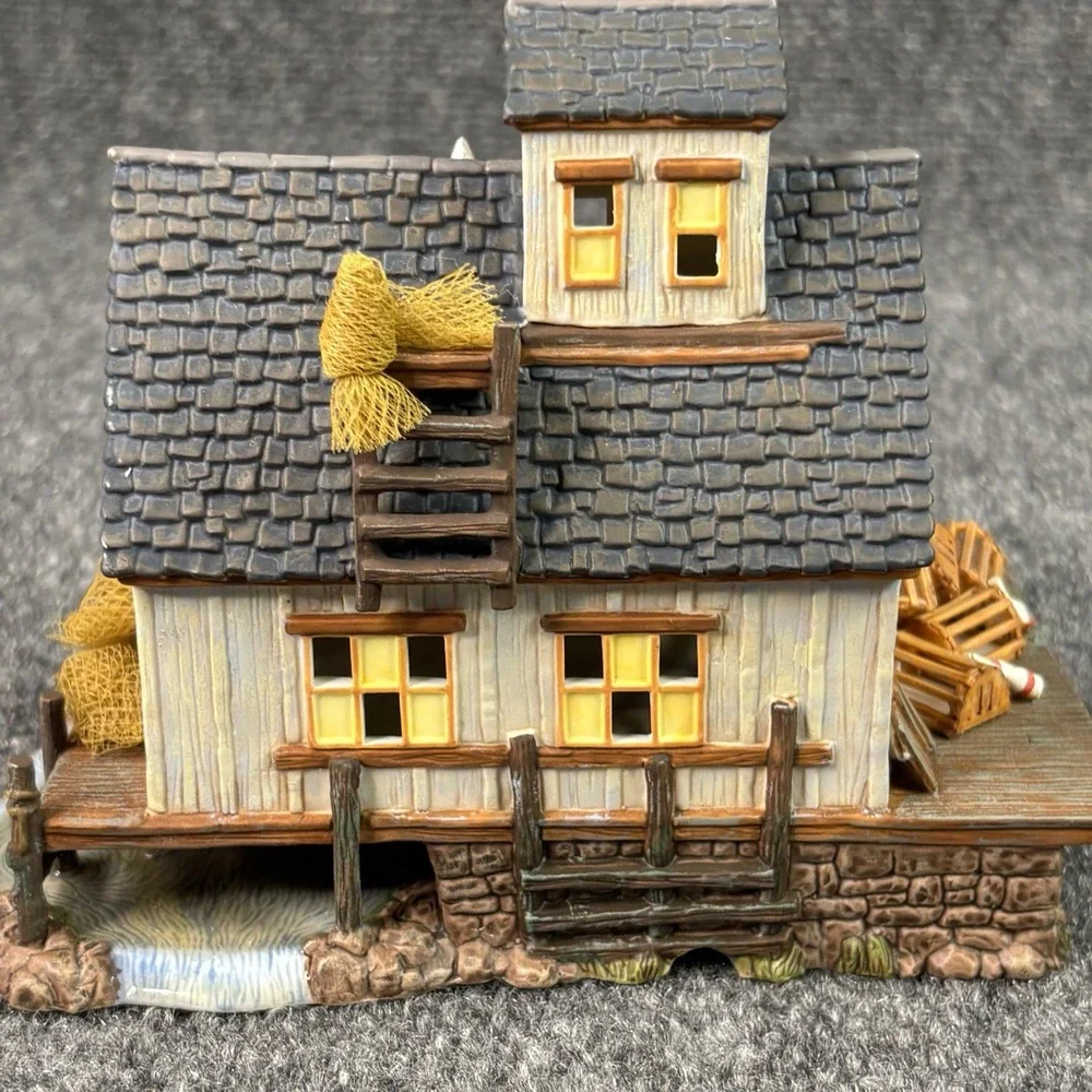 Department 56 Salt Bay Lobster Company #56658 New England Village/COMPLETE